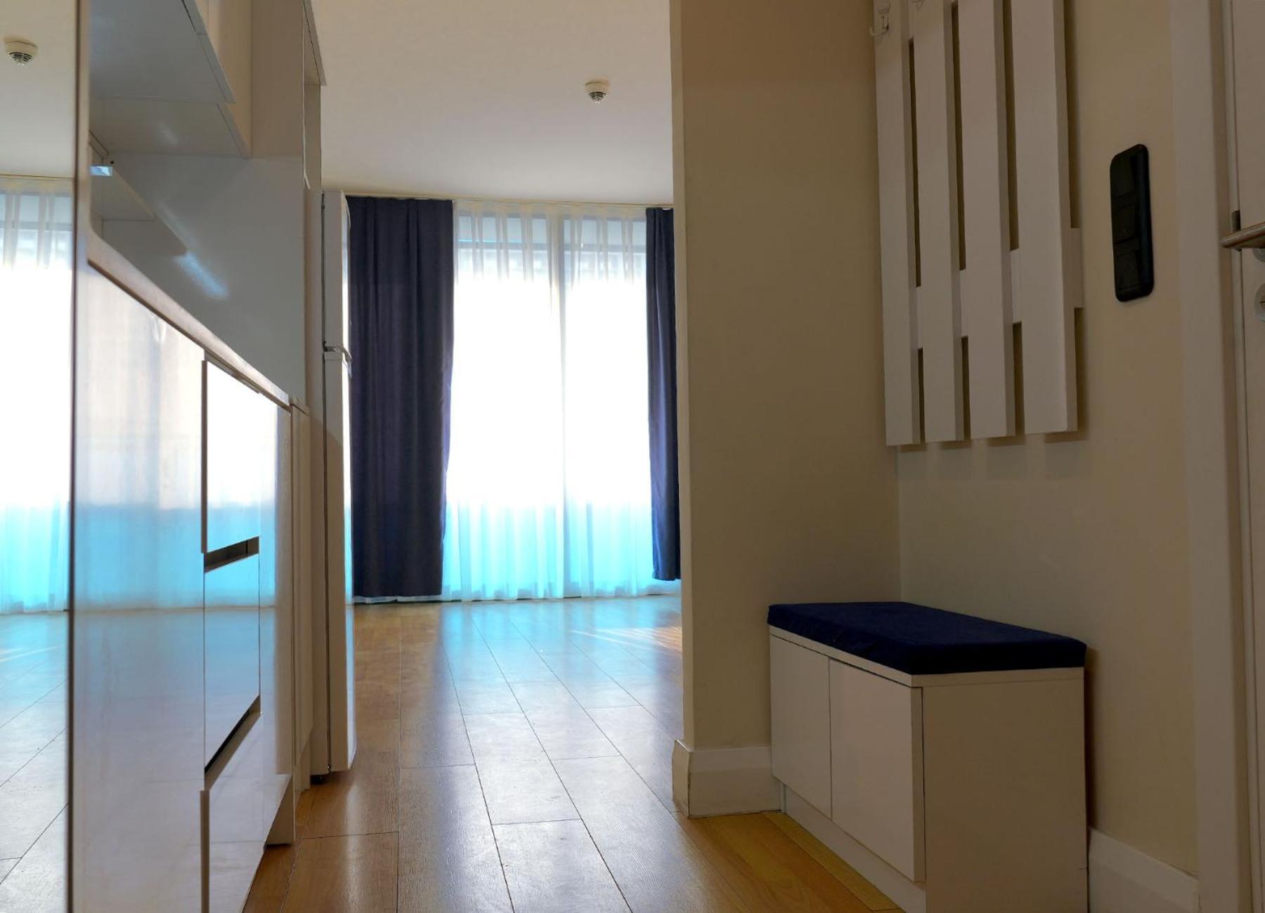 Lux Apart Hotel 555 Batumi Esterno foto